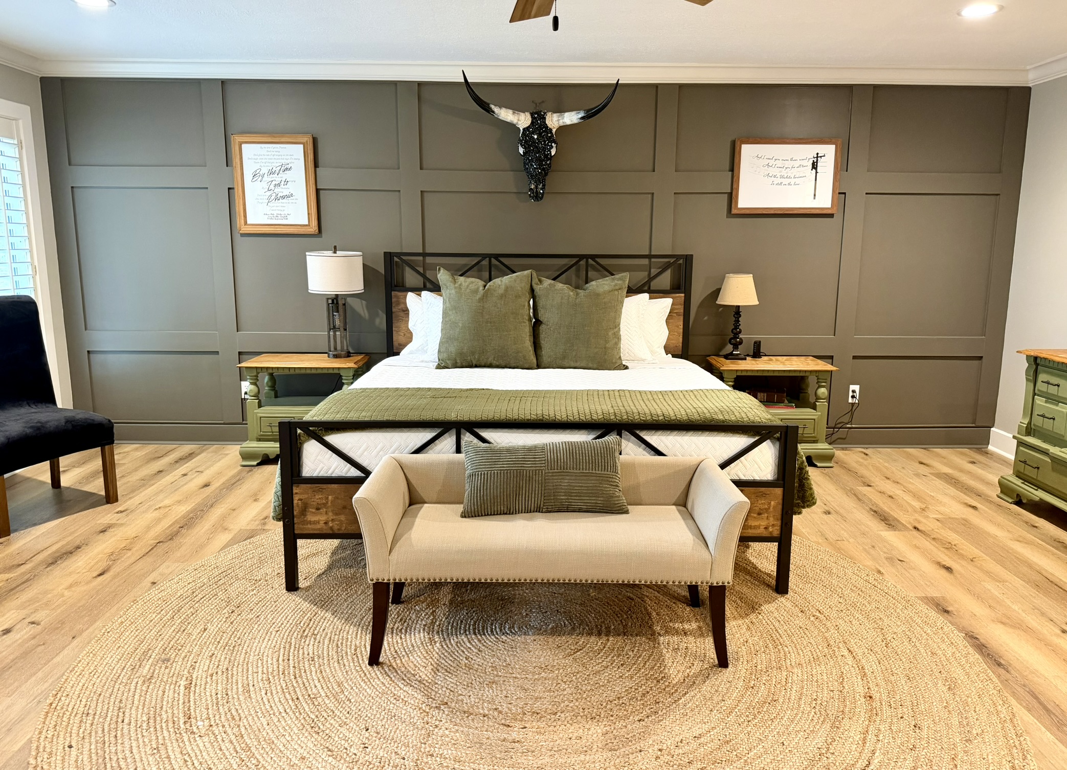 Southern Delight kitchen with island and double ovens